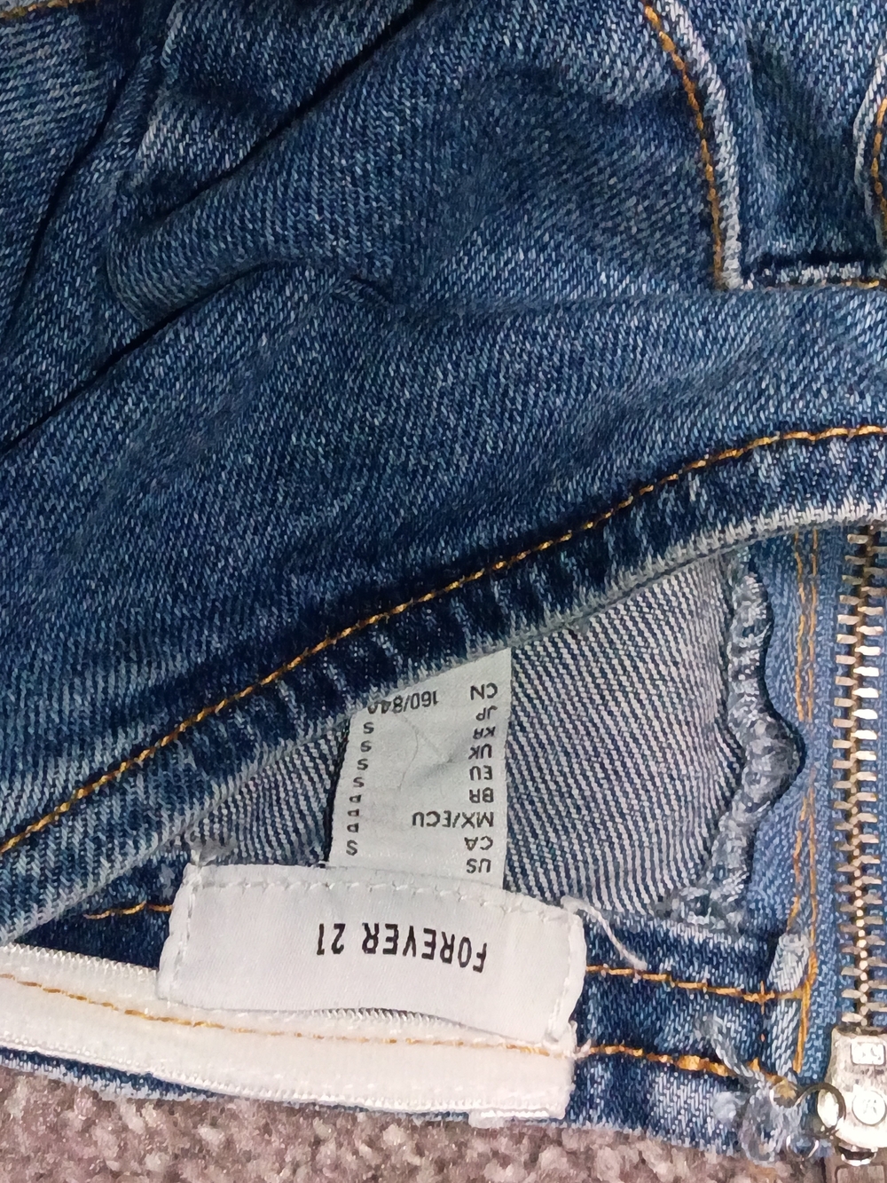 Forever 21 Men's Dark Blue Slim Denim Jeans with Contrast Stitching